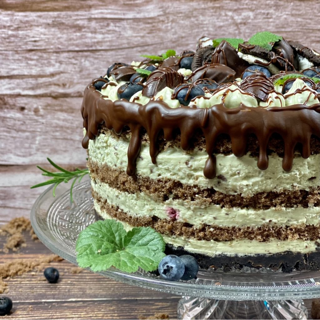 Minze-Cremetorte mit Oreo-Keksboden – Tobse Backt